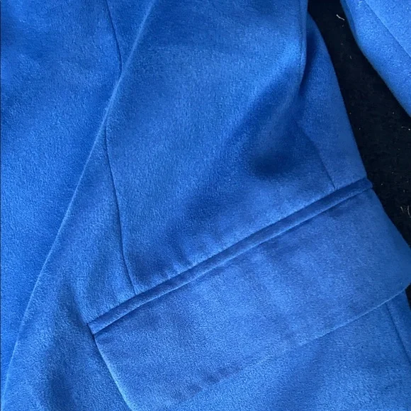 Elegant Royal Blue Men's Blazer - Picture 4 of 9